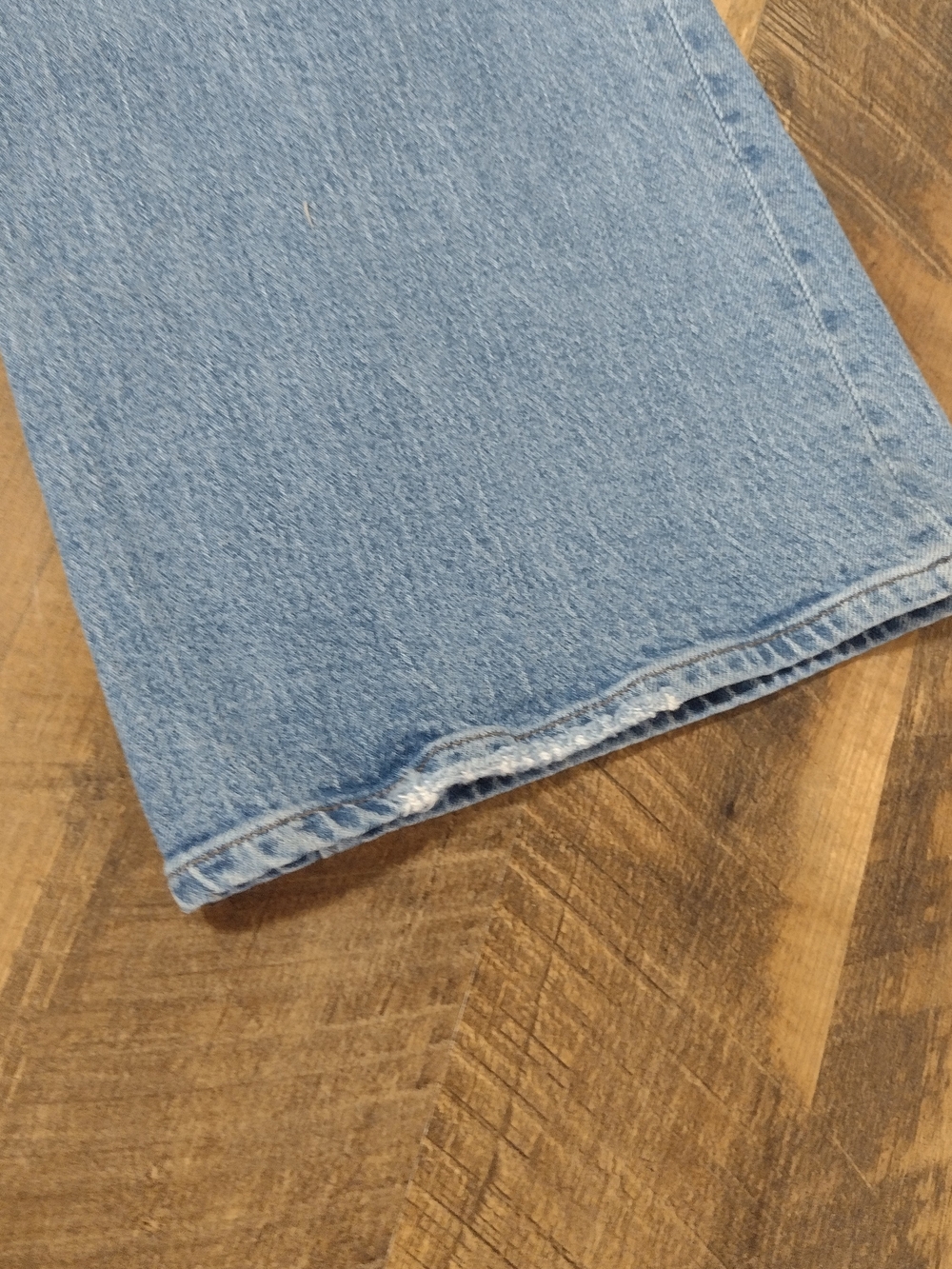 Light Wash High-Rise Vintage Inspired Women's Jeans Size 28 - Picture 15 of 16